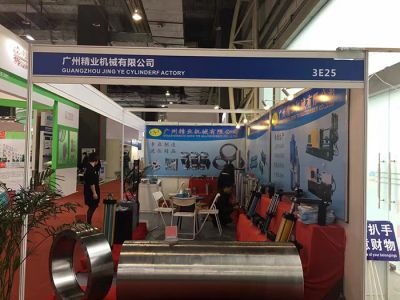 Construction machinery hydraulic cylinder rust prevention work and use process