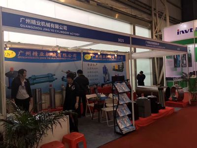 Construction machinery hydraulic cylinder installation attention requirements and structure compound